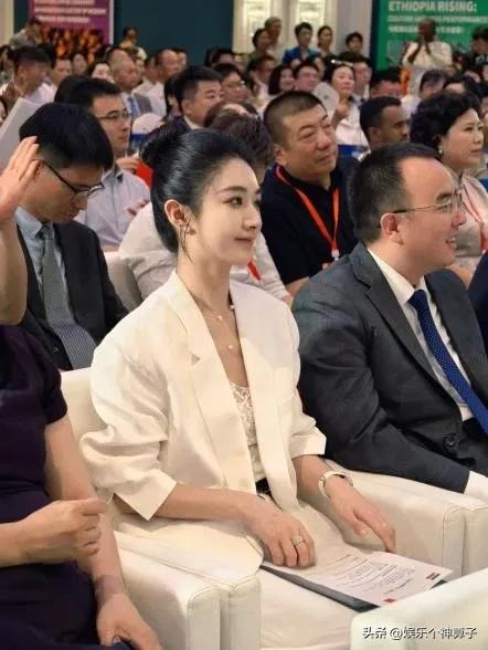 薇娅的“实战经验”与海锋的“技术蓝图”，他们用AI改变直播电商