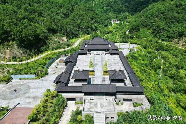 逛老街游后柳水乡、鬼谷岭，在石泉休闲度假好安逸