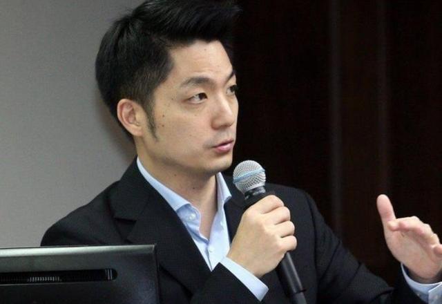 蒋万安再次亮明立场，坚持反对两岸统一	，郑丽文也让中国人寒心了