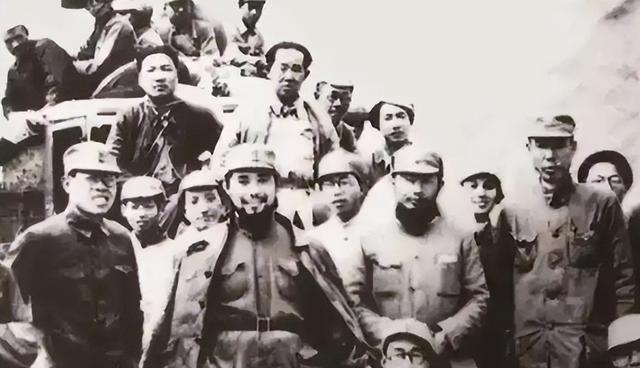 原河南省省长，后任辽宁省书记	，自称是“农民的儿子”，享年81岁