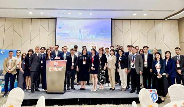 海口亮相2025世界航线发展大会 精准对接全球航司，共拓合作新空间