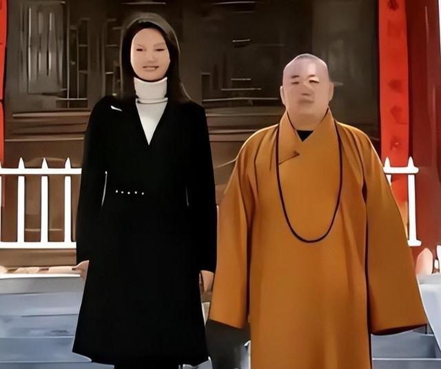 拔萝卜带泥！释永信被抓六天后，释小龙父亲出事，过往黑史全被扒