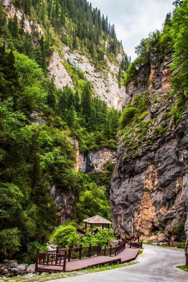 耳林：扎尕那