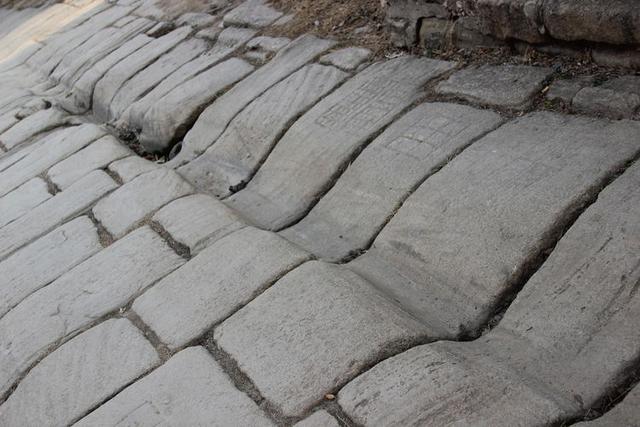 淄川有个七里店