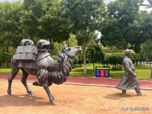 漫步呼和浩特草原丝路文化公园，沉浸式感受丝路文化的古今对话！