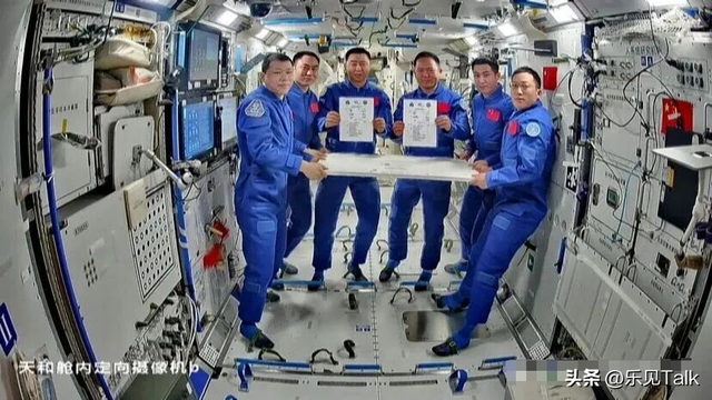 万众瞩目！神舟二十返航生变，全球在猜测，中国救援到底需要多久