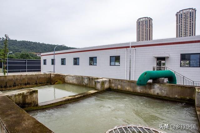解决新疆缺水？火车运水/海水淡化/地下河渠等五大方案你选择谁？