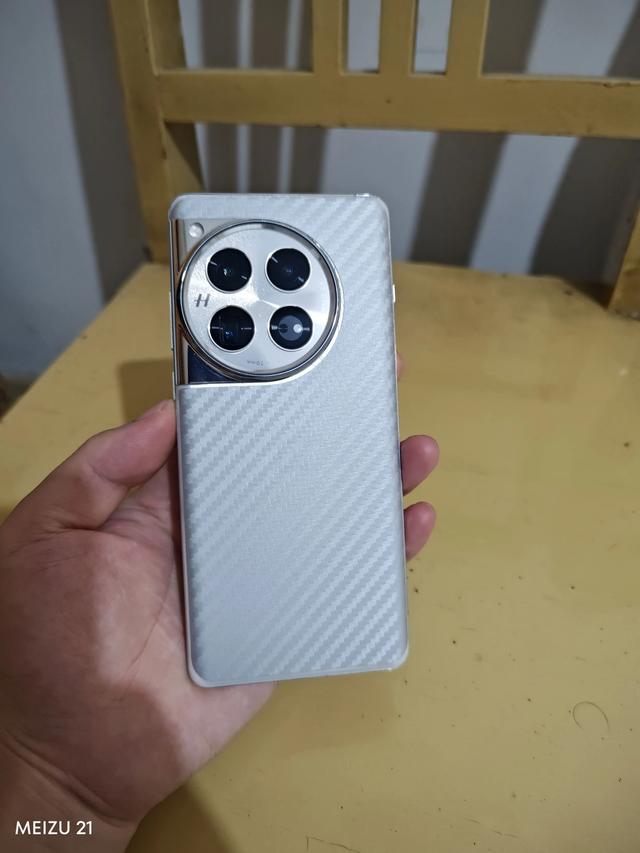 现在还有人在用一加12嘛？