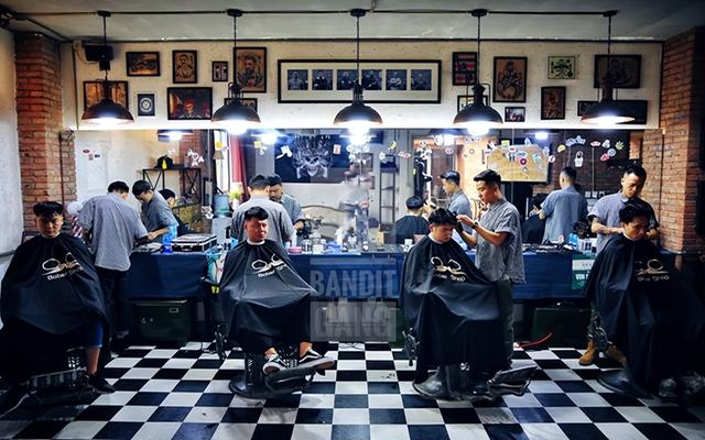 理发店迎来“倒闭潮”！明明没有电商冲击，为啥把自己逼上绝路？
