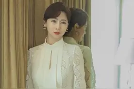 香港10大艳星，个个风情万种人间尤物，你看过其中哪几位的电影？图片