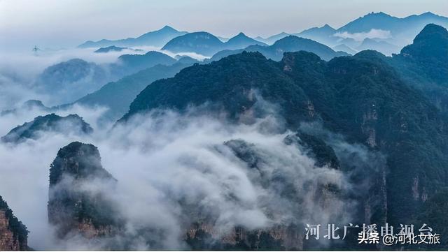 承德：兴隆山云海壮美如画