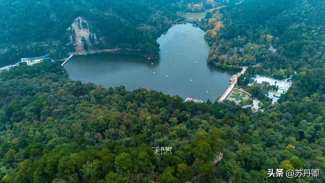 中国唯一没有平原的省，究竟有多“邪修”？贵州的山水过于惊艳