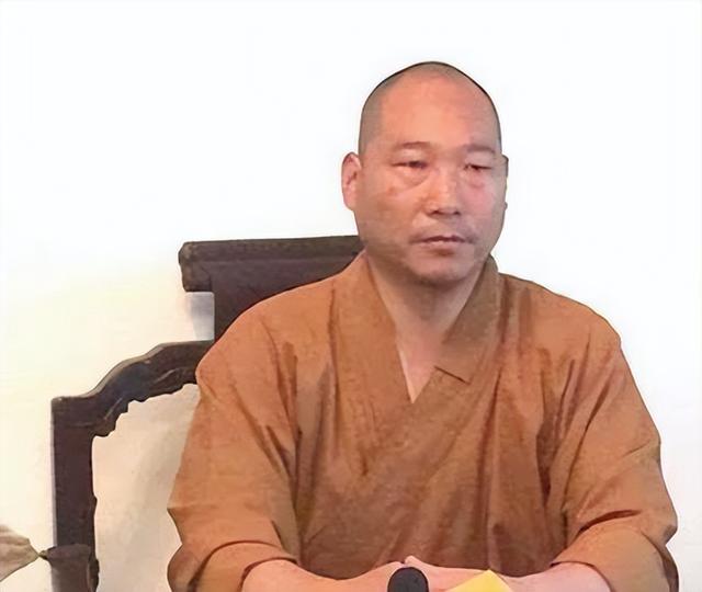 10年沉默，一朝反转！当年举报释永信的释延鲁，现在怎么样了？