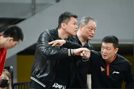 快点吧，人不行了，孙铭徽嘲讽任骏飞！广东球迷群桃姐：二飞没事图片