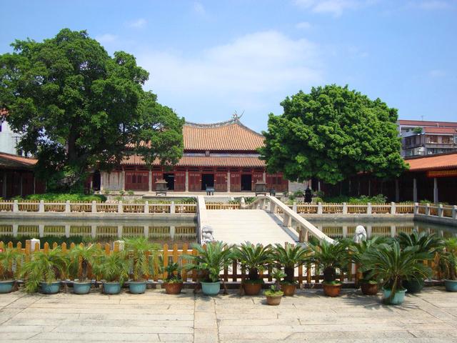 五十岁的我踏上新旅程 首骑单车(四)泉州2010.9.23---26)