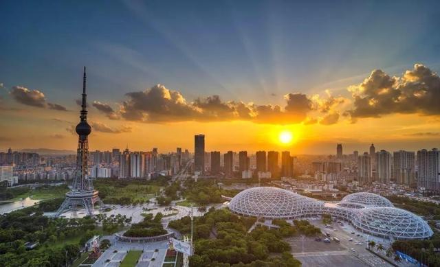 广州漂两年被节奏追着跑，佛山待几天，我才发现什么叫真正的生活