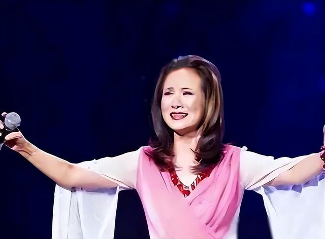 原来早已不是中国籍？事业巅峰远赴美国，被老外“玩腻”晚年回国