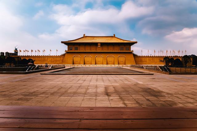 毕业旅行必去！十大城市点亮青春