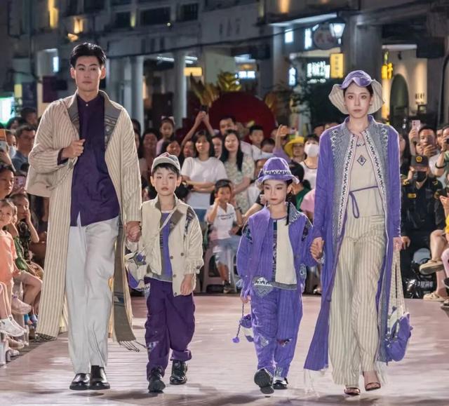 海口骑楼老街，荣誉+1