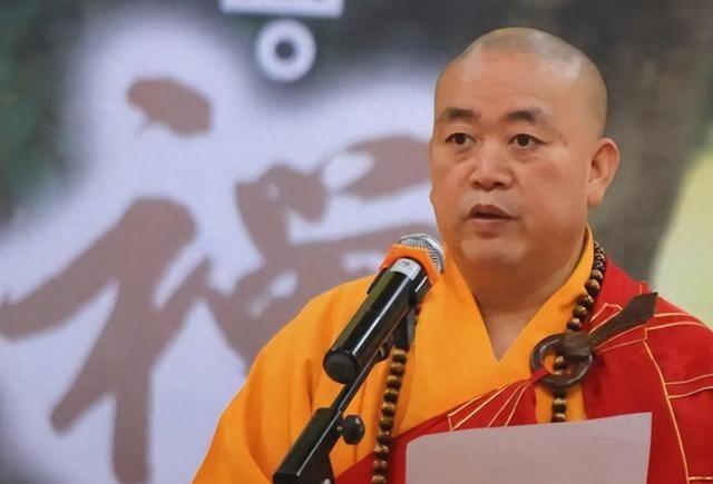 彻底塌了！释永信被查，情妇私生子全曝光，4亿地皮惊呆全网