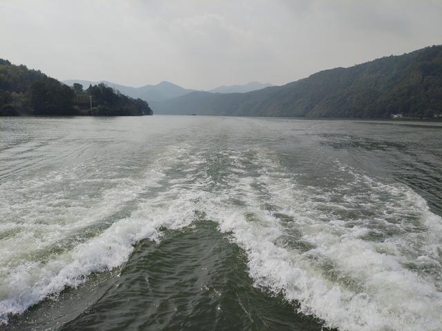 2025秋游：严子陵钓台 . 黄公望隐居地