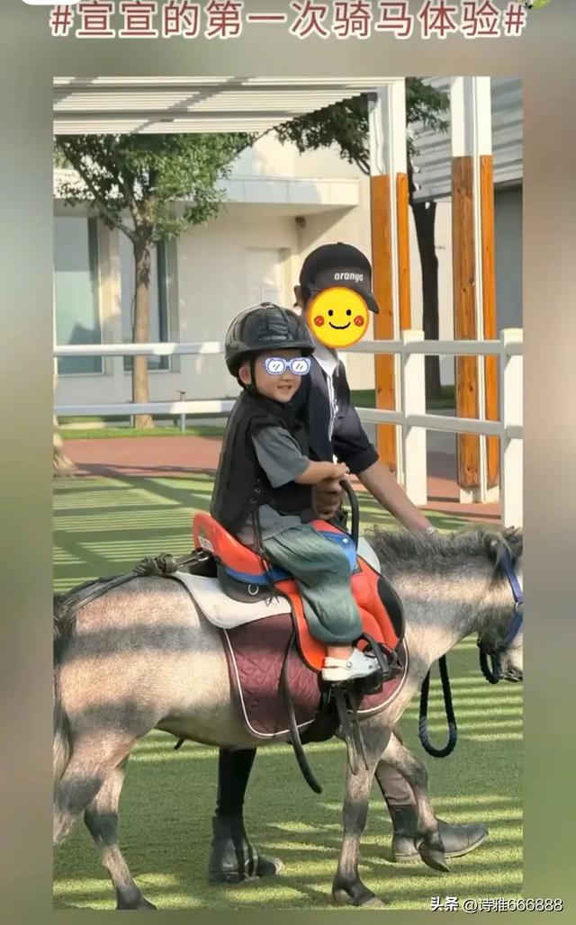 郑恺和苗苗暑假带儿女去阿那亚旅游，一家人幸福感都溢出屏幕了！