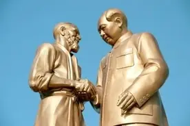 库尔班骑毛驴去北京看毛主席，临终前要后代参军，重孙女完成遗愿图片