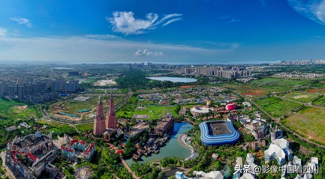 海南海口：长影环球100奇幻乐园璀璨夺目