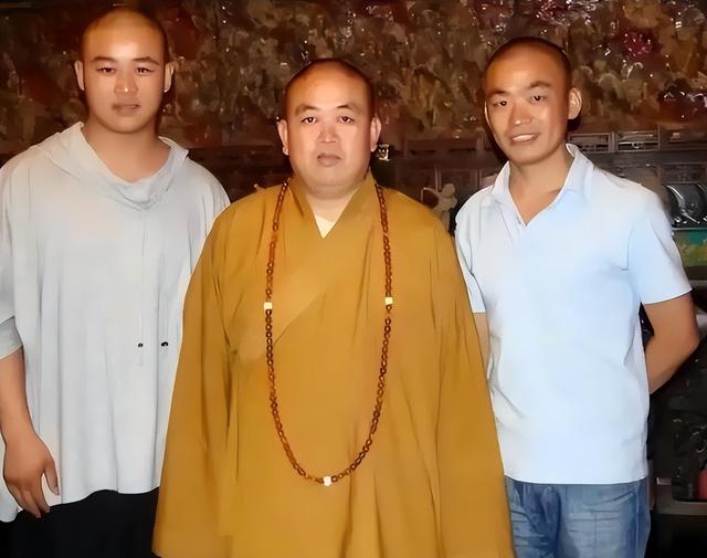 释永信被捕仅10天，他身上的三个疑点被解开，私生子身份浮出水面