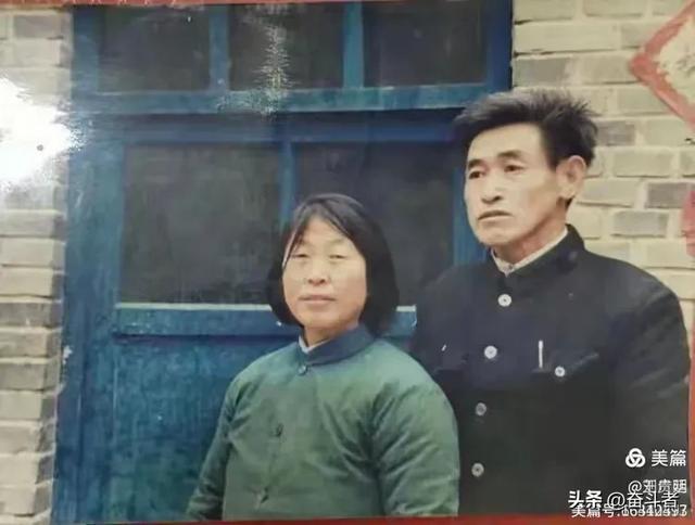 红旗渠拦河坝人墙截流纪实