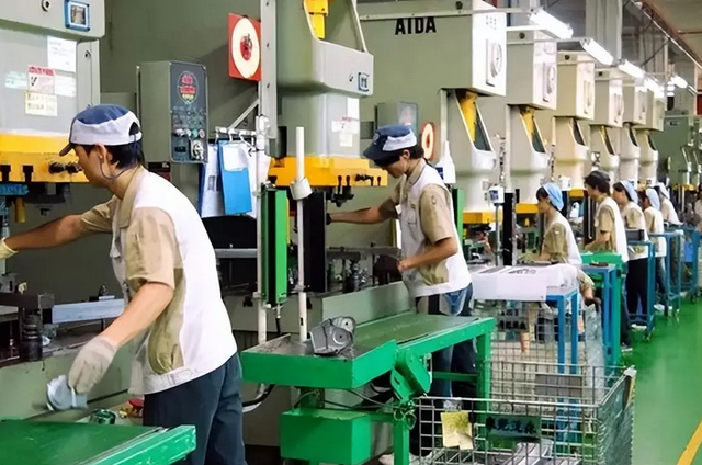 商务部出手对日管制后，日本政府居然开始叫“苦	”：中方必须撤回