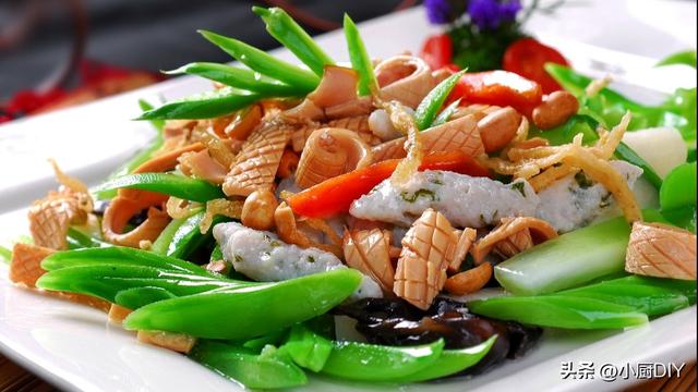 在家炒菜不好吃？78岁老师傅：掌握“3个关键点”，炒菜飘香百米