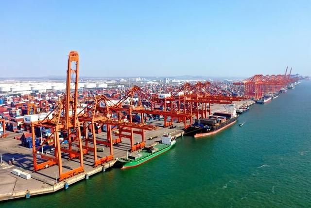 跟中国交锋6个月后，特朗普被自己人宣布结果：北京正在赢得胜利
