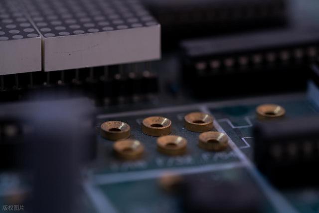 美国动真格了？AI之战变国运之战，美国国家级豪赌战略启动