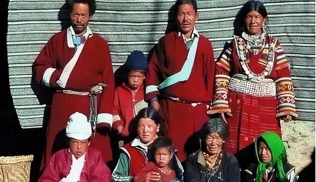 这个一妻多夫制的民族，晚上怎么过？女人直言：没有幸福可言