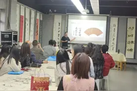 太原市小店区：区文化馆夜校培训班开班图片