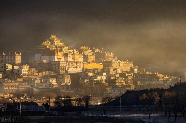 11月适合去哪里旅行，这5个地方，全是深秋时节好光景