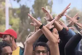 “真丢中国人的脸”Uber司机全澳罢工，有华人“趁虚”疯狂接单！图片