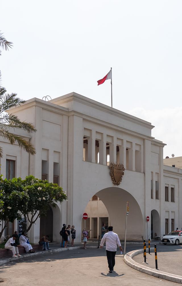 巴林转机攻略，一日打卡三个世界遗产