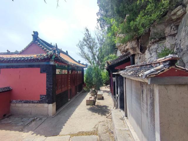 博山二郎山庙，巍峨险峻，众仙汇集，真正古迹在最后