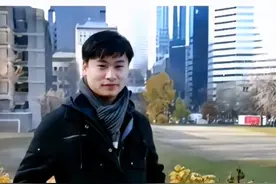 荷兰华裔博士与父母失散30年后寻亲成功，叔叔将拆迁款如数归还图片