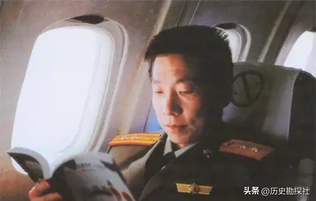 我国首位航天员杨利伟，被授予少将军衔，退休后能享受什么待遇？