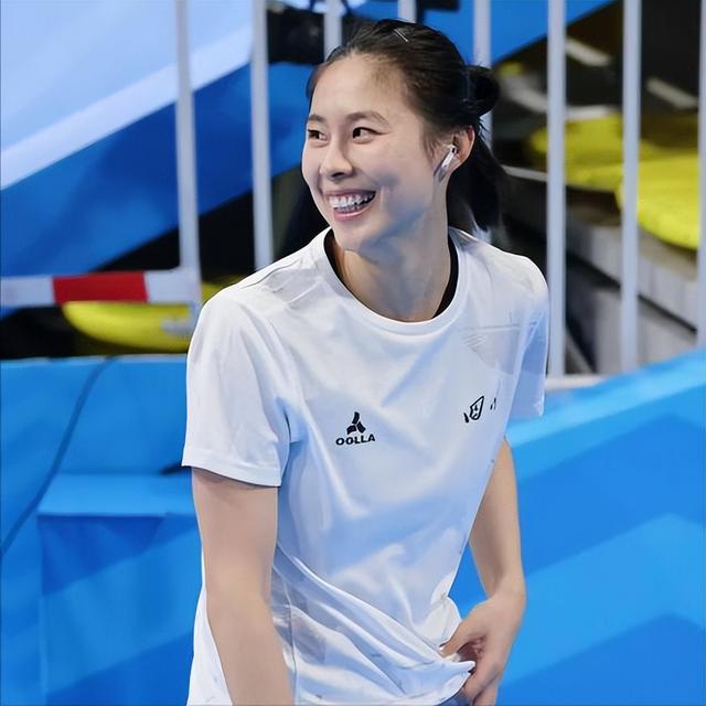 国家出手！宫鲁鸣打压球员真相大白，幕后黑手被抓，王思雨太无辜