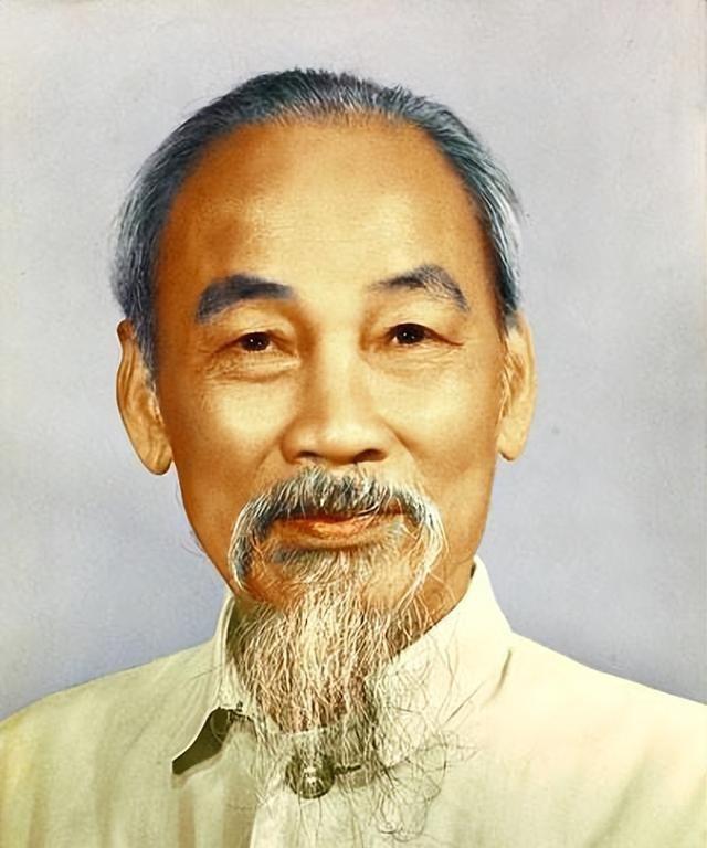 中越战争早就可以结束，为何打10年之久？其实中国暗中收获巨大