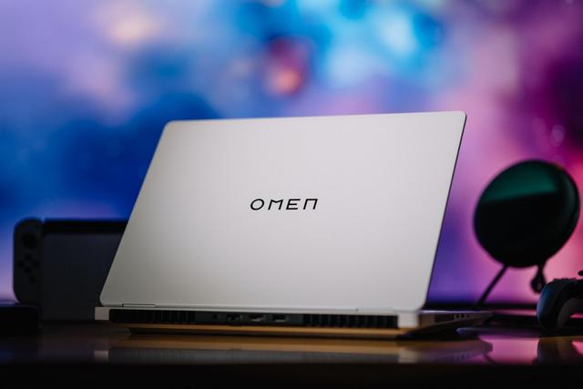 OMEN暗影精灵MAX评测：颜值很高，性能很猛
