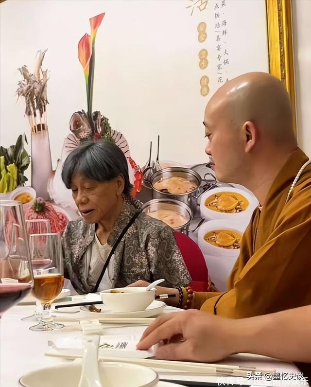 陈光标怒撕遮羞布：功夫巨星梁小龙哪里是病死，分明是被折腾死的