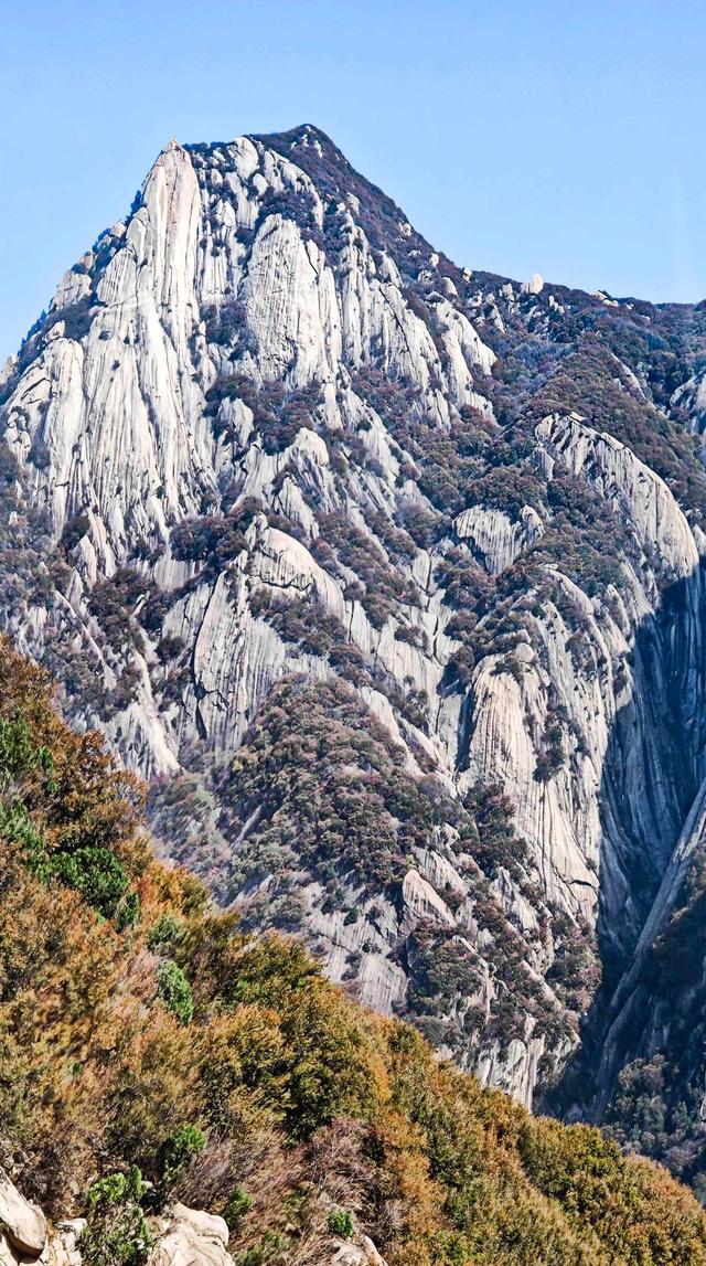 魂牵梦萦，我登上思念已久的华山.......