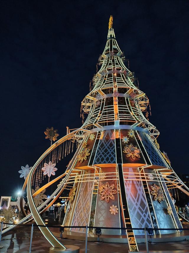 湄南河的夜，是流动的星光