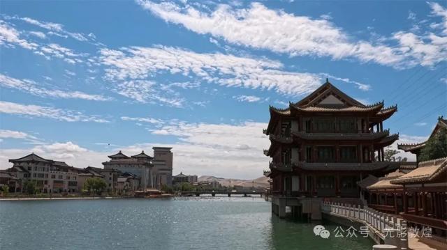敦煌雨后党河风情线风景美如画