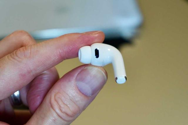 AirPods Pro 3 评测：小改进带来大不同